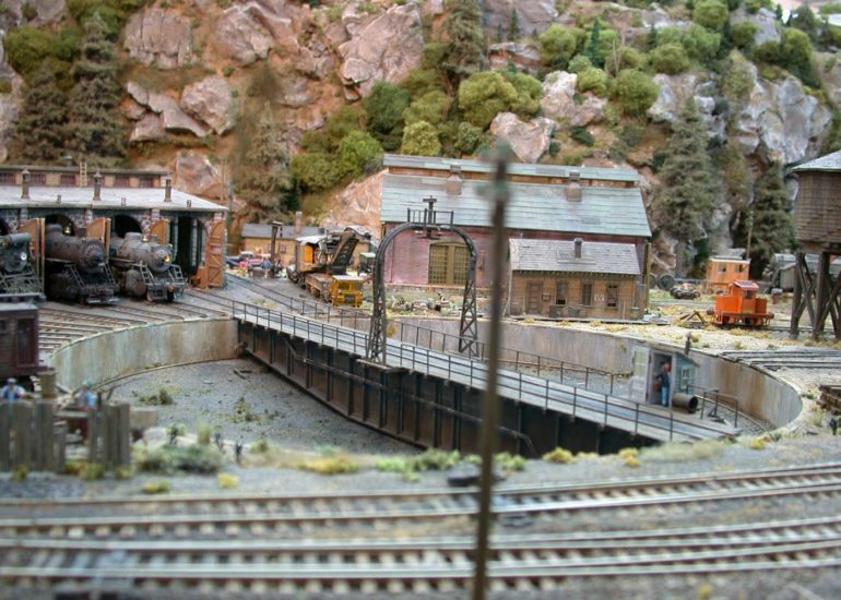 Turntable at Fillmore Yard